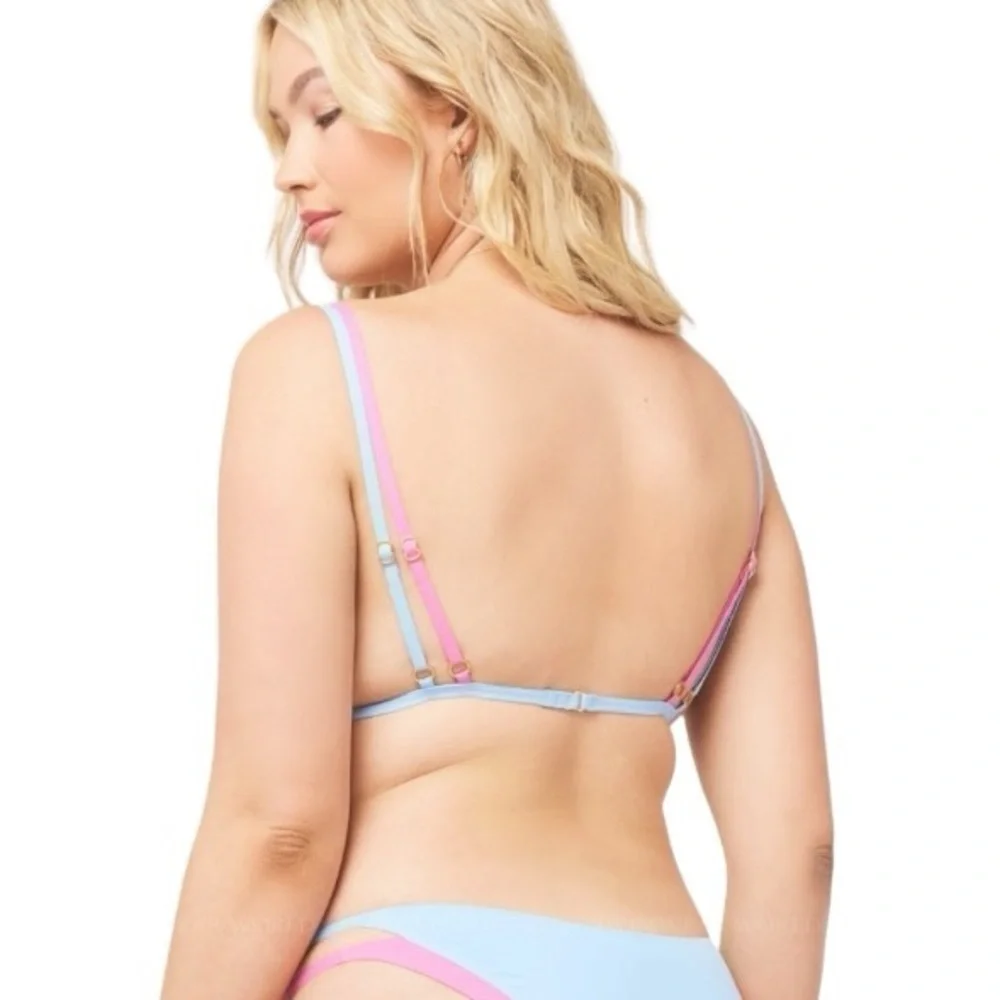 L*Space Finneas Top Light Blue & Pink Style CBFIT22 ABG Size Large‎ NWT